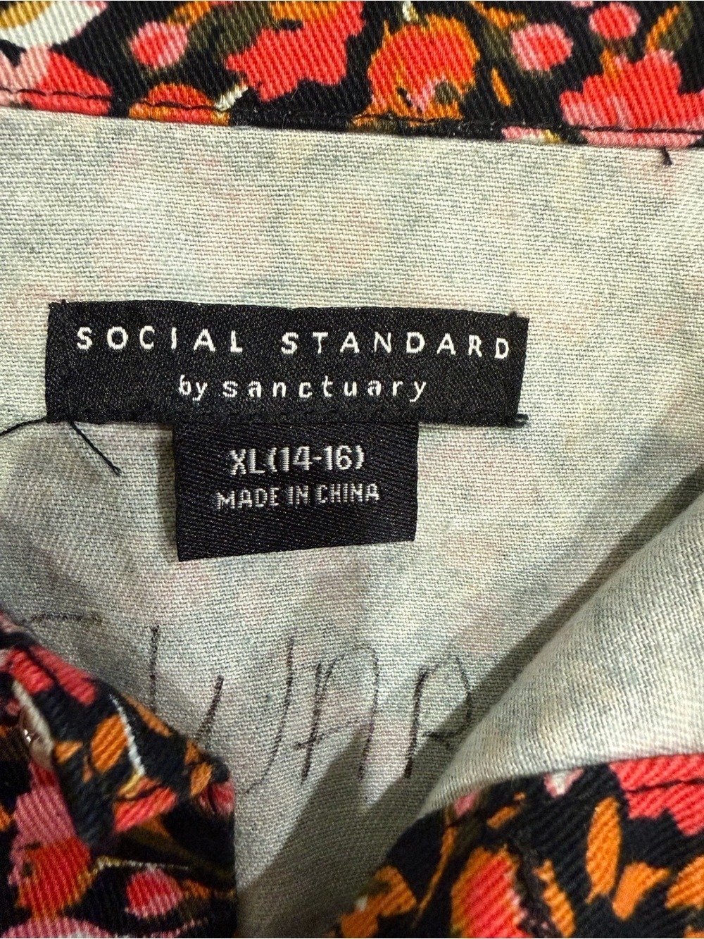 Social Standard by Sanctuary Floral Denim Jacket Girls XL 14 16 Pink Black - Picture 2 of 8